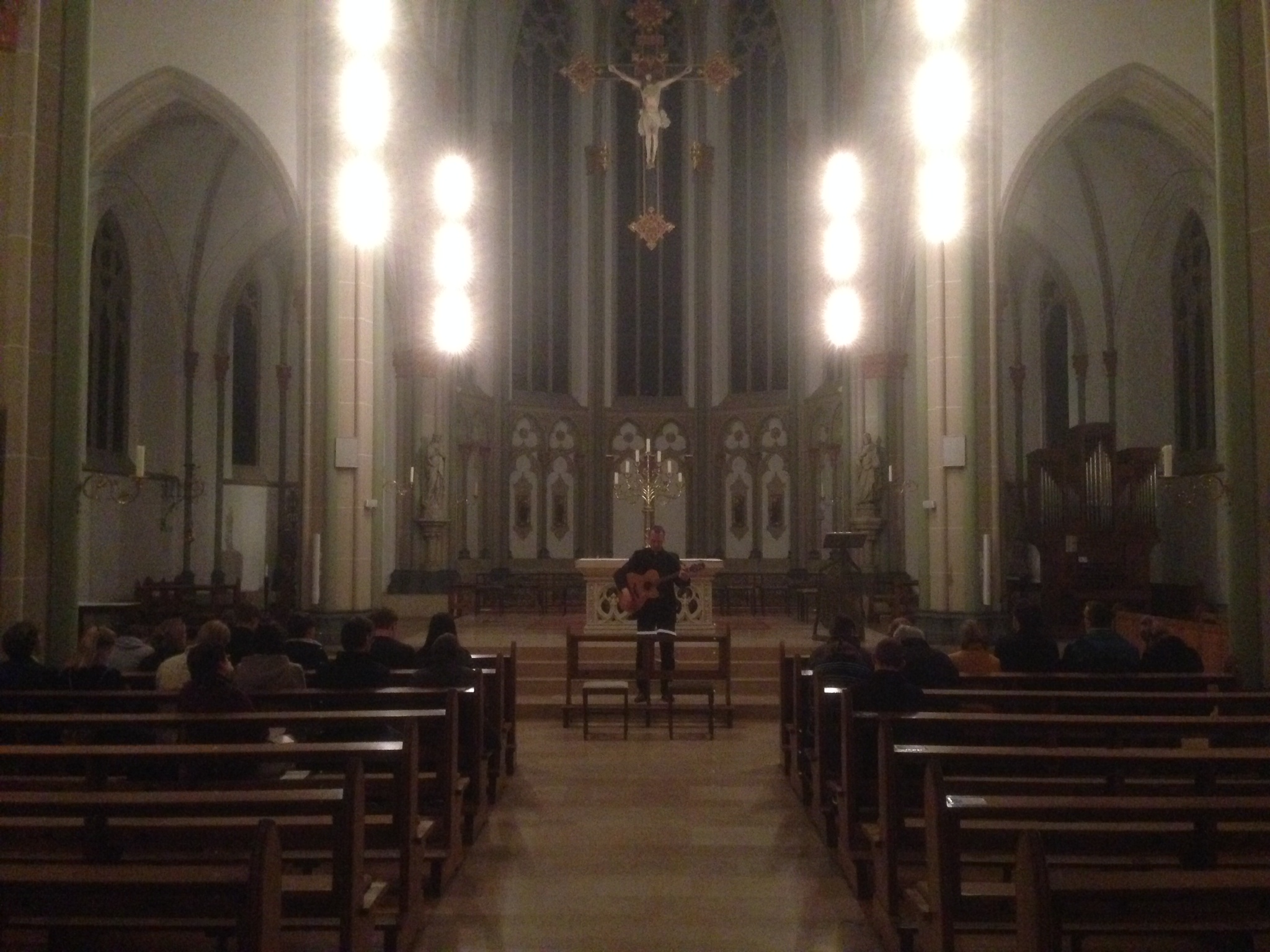 am dritten Abend der Ehevorbereitung: 01. April in der Herz Jesu Kirche