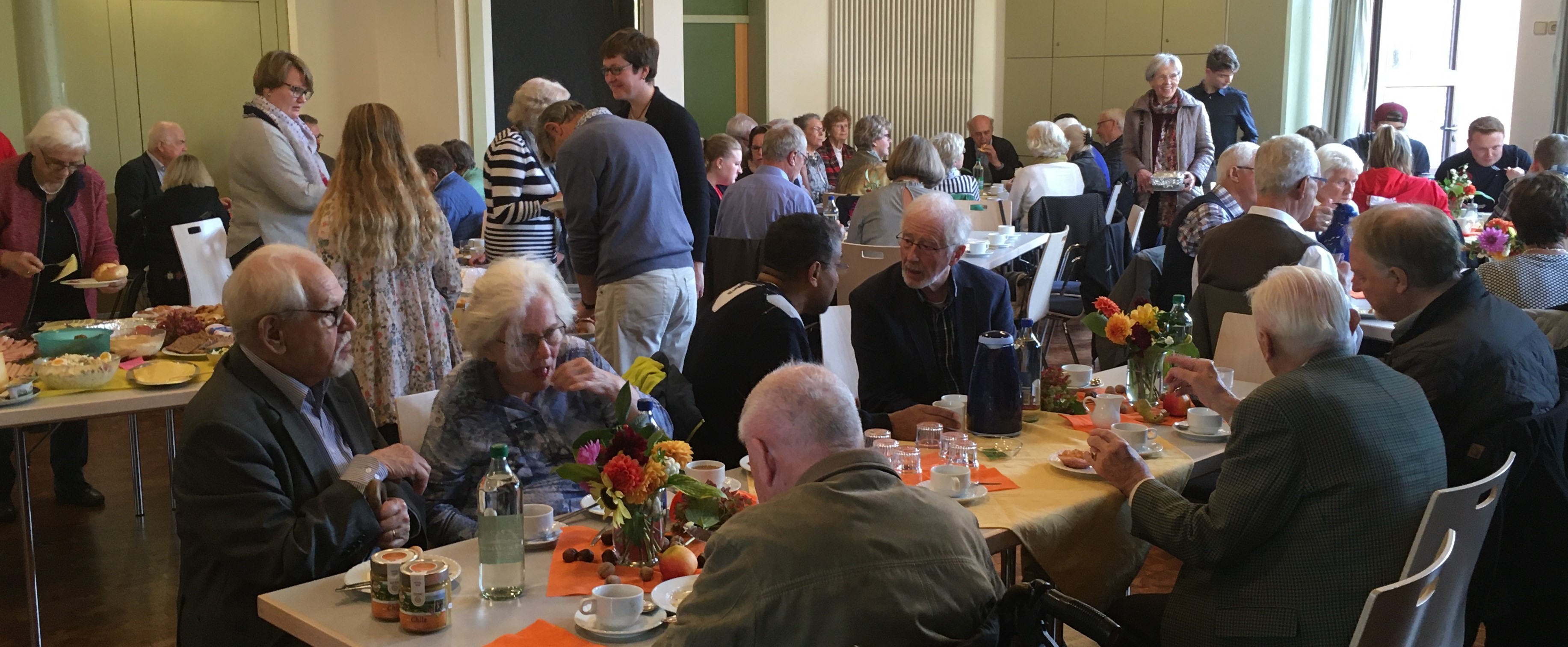 Gemeindebrunch im Pfarrheim an der Margaretakirche