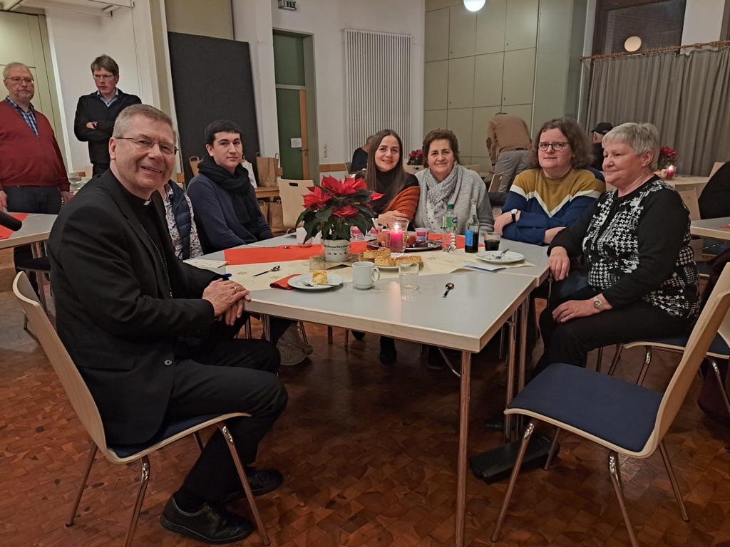 Weihbischof Dr. Stefan Zekorn im Gespräch