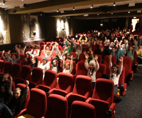 Gruppenfoto im Cinema