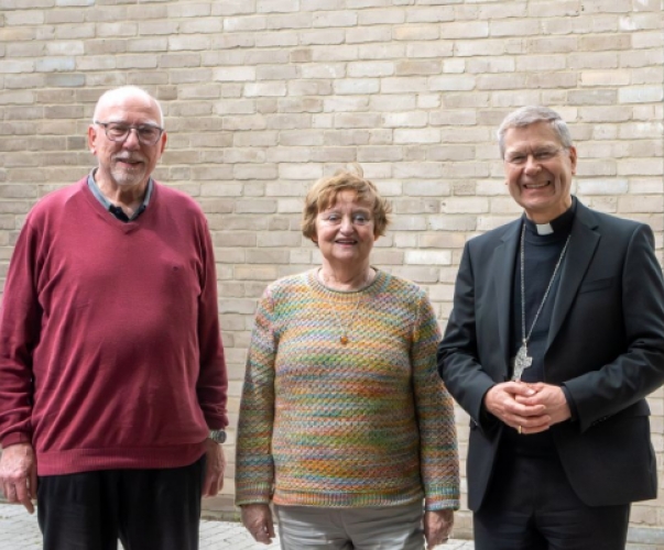 Weihbischof Zekorn beim Besuch in Herz-Jesu
